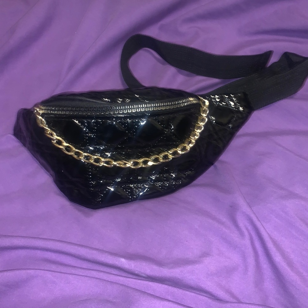 Fanny pack